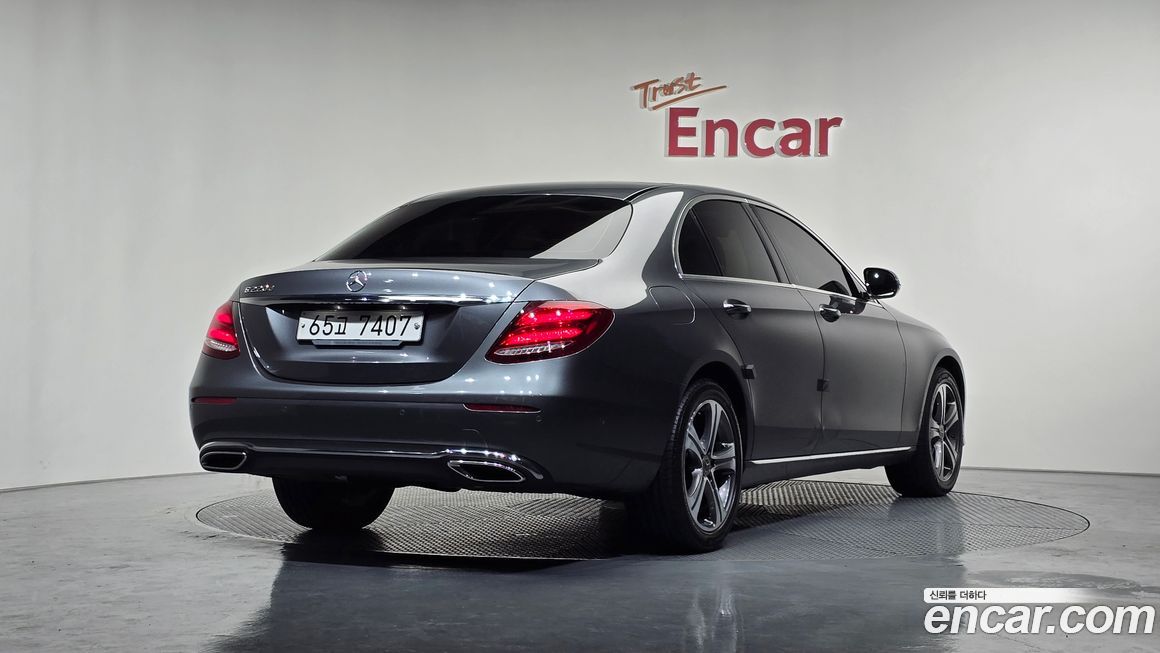 Mercedes-Benz E-Class 2019