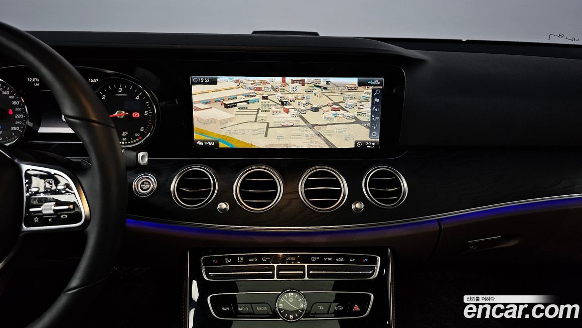 Mercedes-Benz E-Class 2020