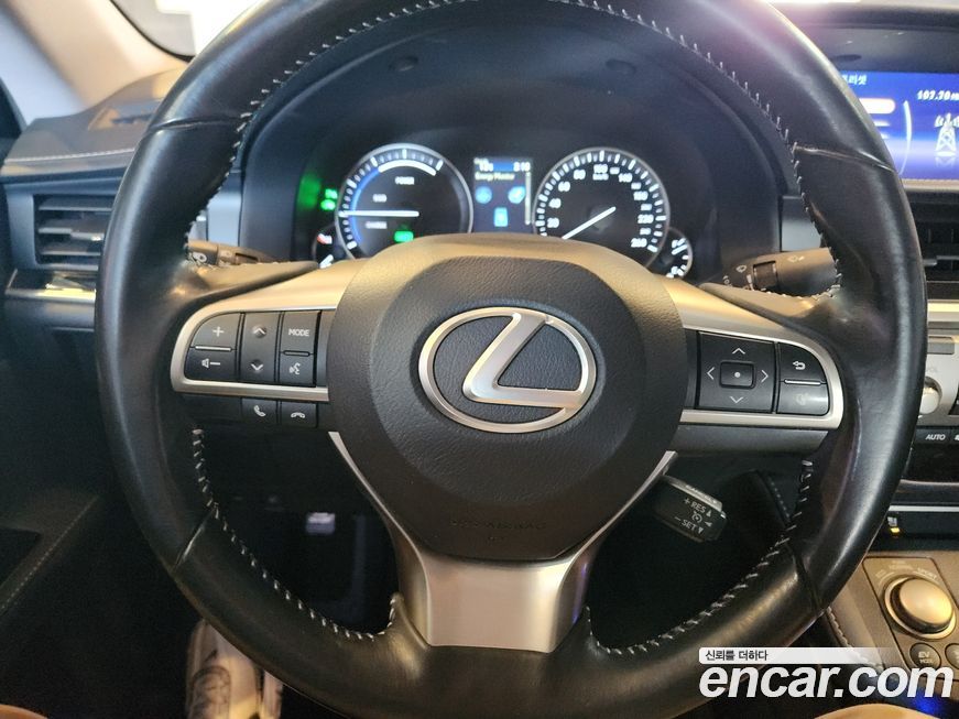 Lexus ES 2017