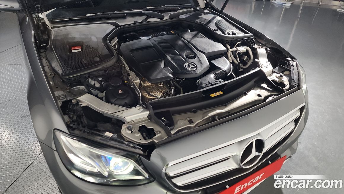 Mercedes-Benz E-Class 2019