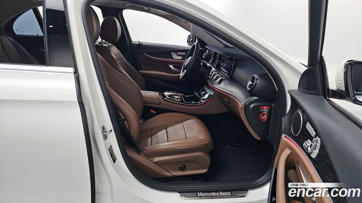 Mercedes-Benz E-Class 2020