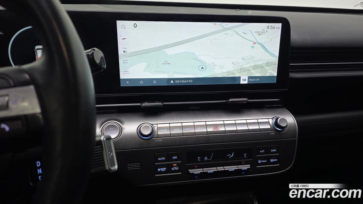 Hyundai Kona 2023