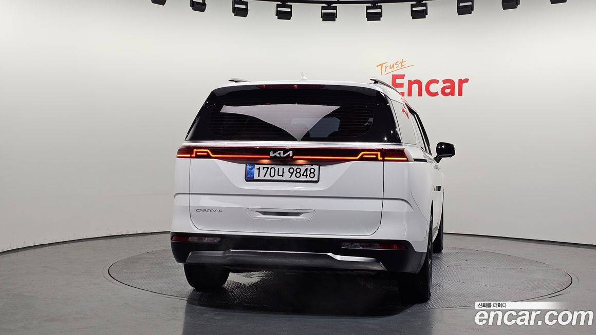 Kia Canival 2023