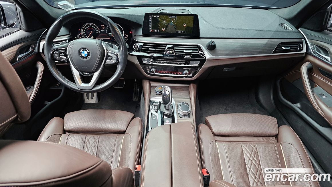 BMW 5-Series 2017