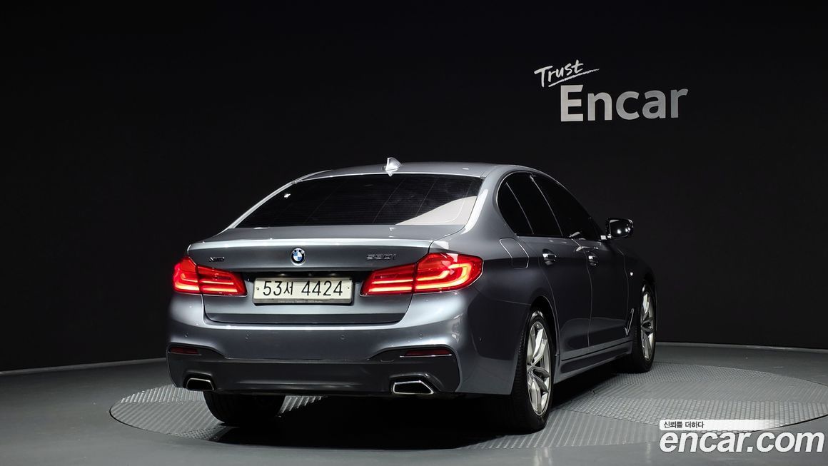 BMW 5-Series 2017