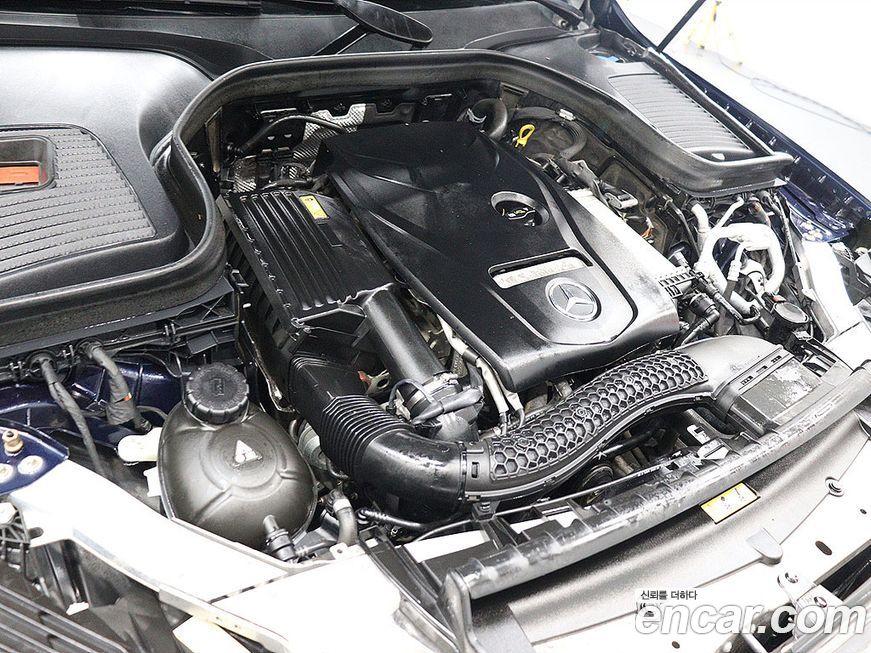 Mercedes-Benz GLC-Class 2019