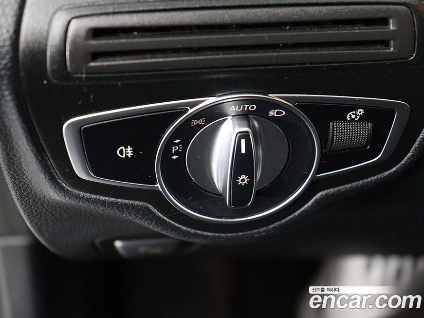 Mercedes-Benz GLC-Class 2019