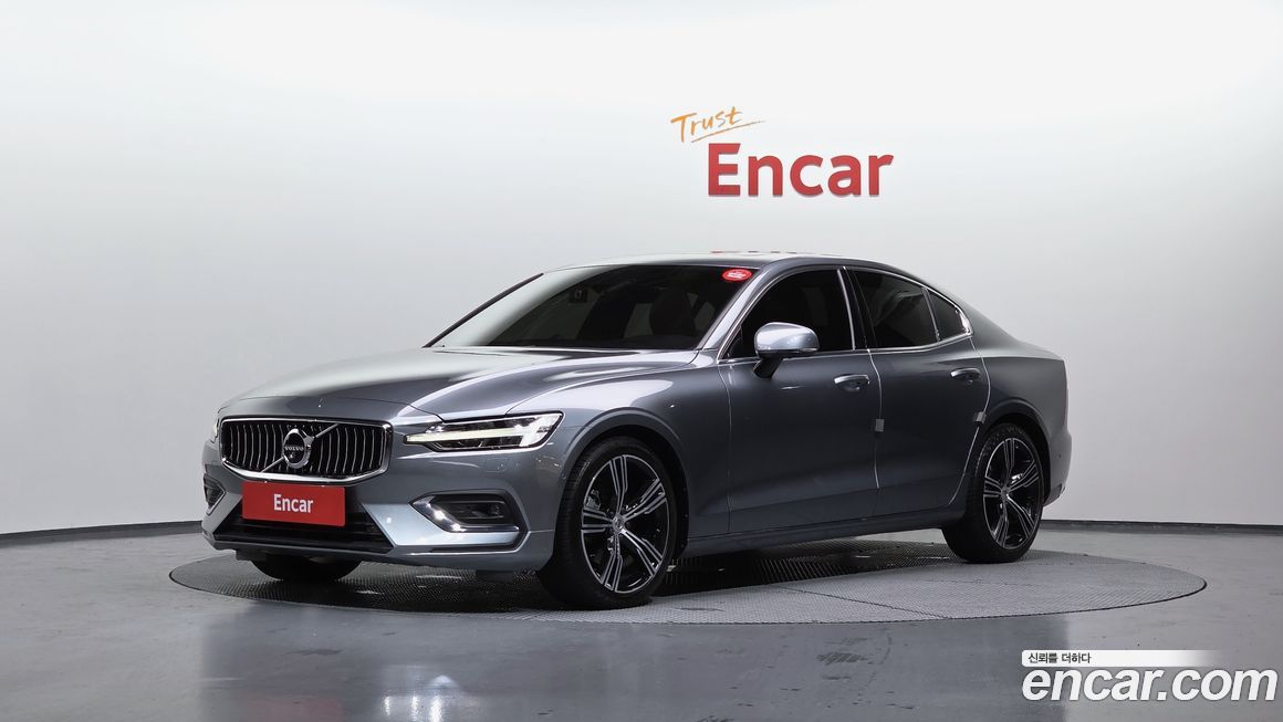 Volvo S60 2021