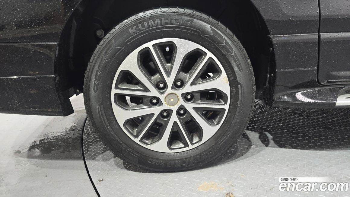 Hyundai Starex 2021