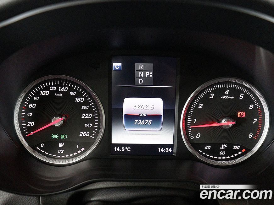 Mercedes-Benz GLC-Class 2019