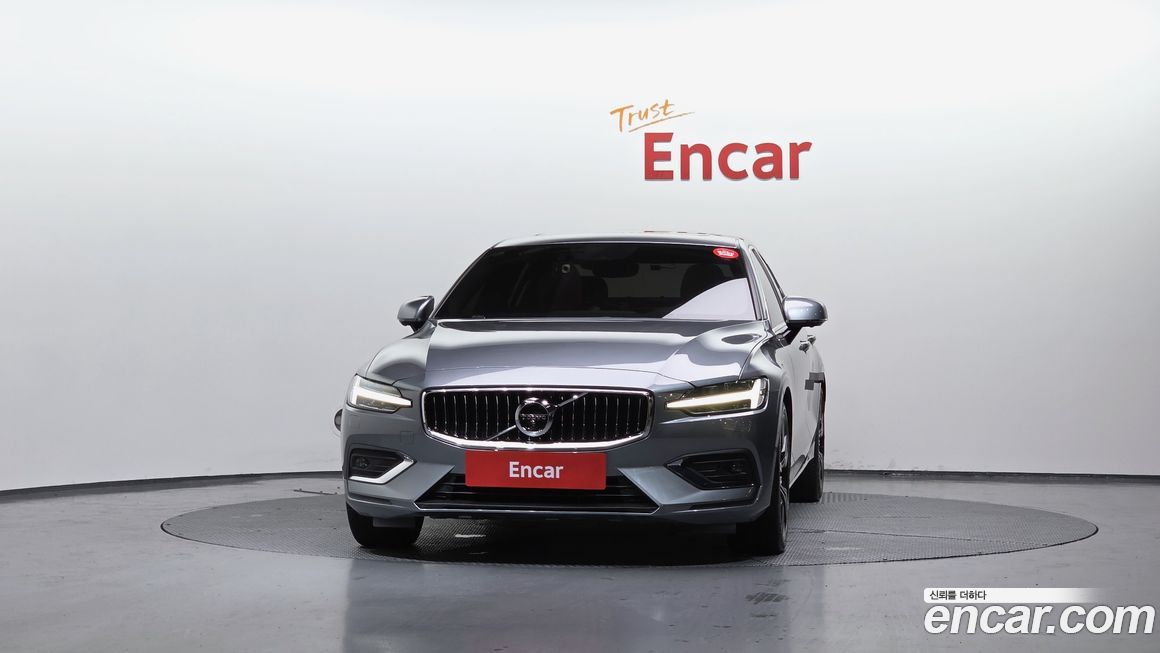 Volvo S60 2021