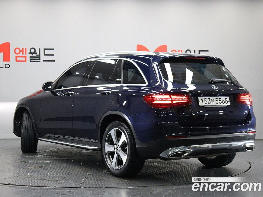 Mercedes-Benz GLC-Class 2019