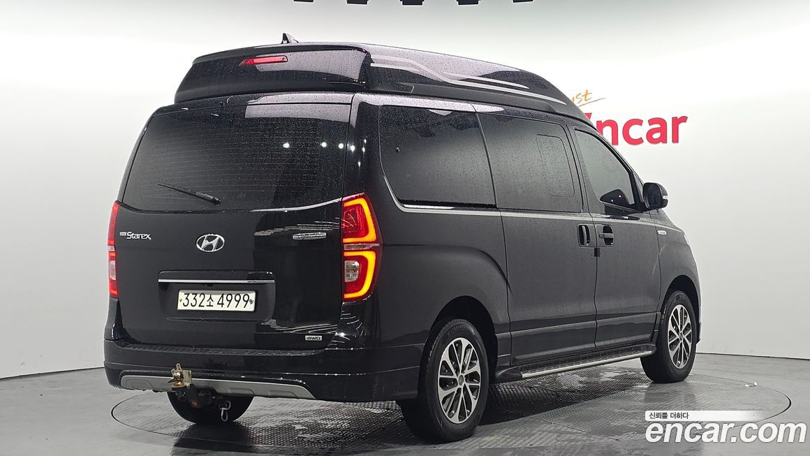 Hyundai Starex 2021