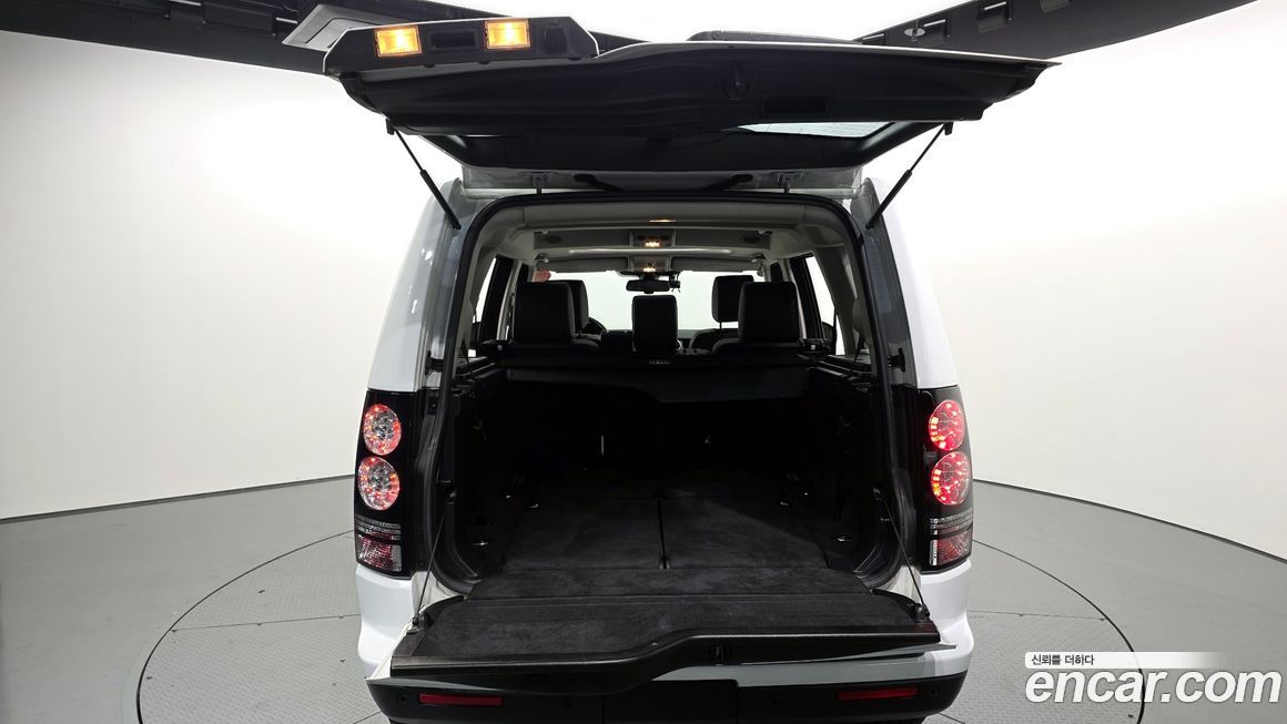 Land Rover Discovery 2014