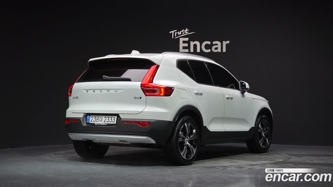 Volvo XC40 2021