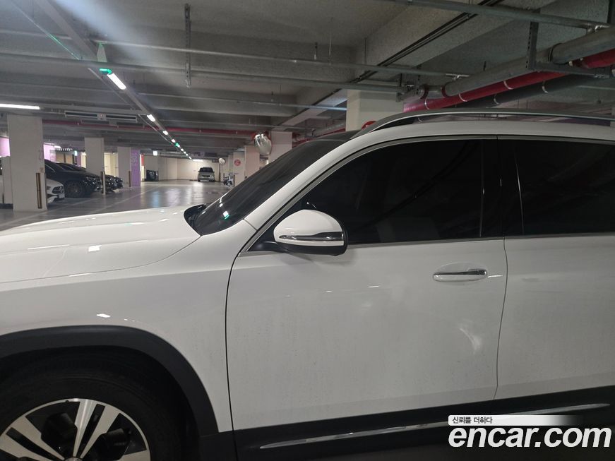 Mercedes-Benz GLB-Class 2021