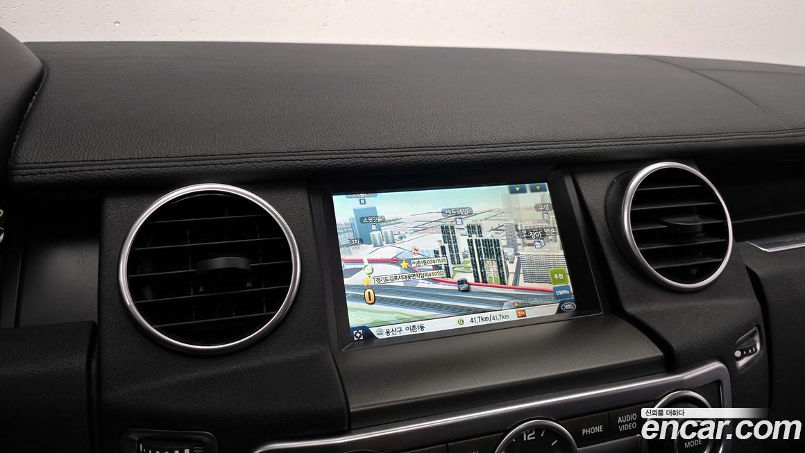 Land Rover Discovery 2014