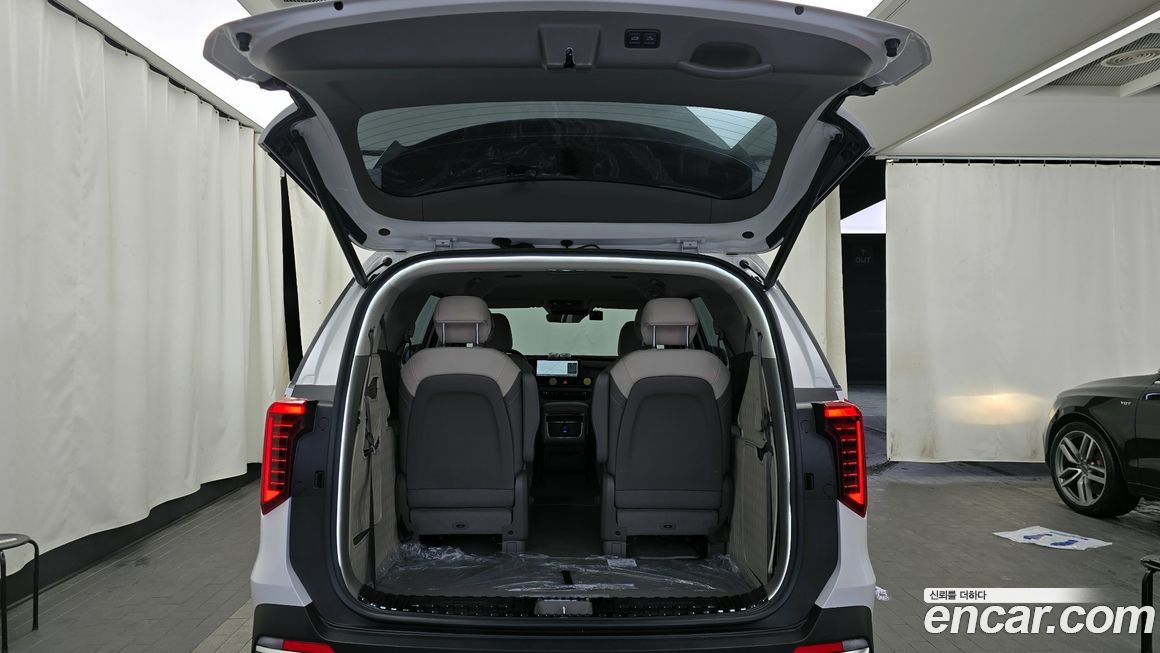 Kia Canival 2025