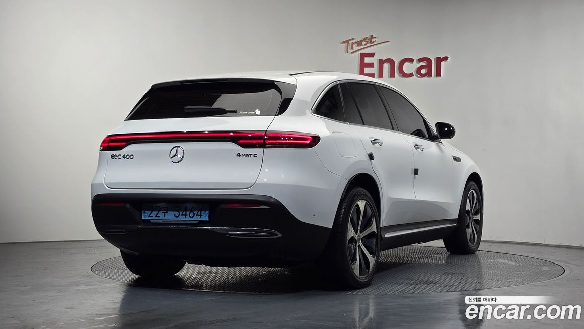Mercedes-Benz EQC 2020