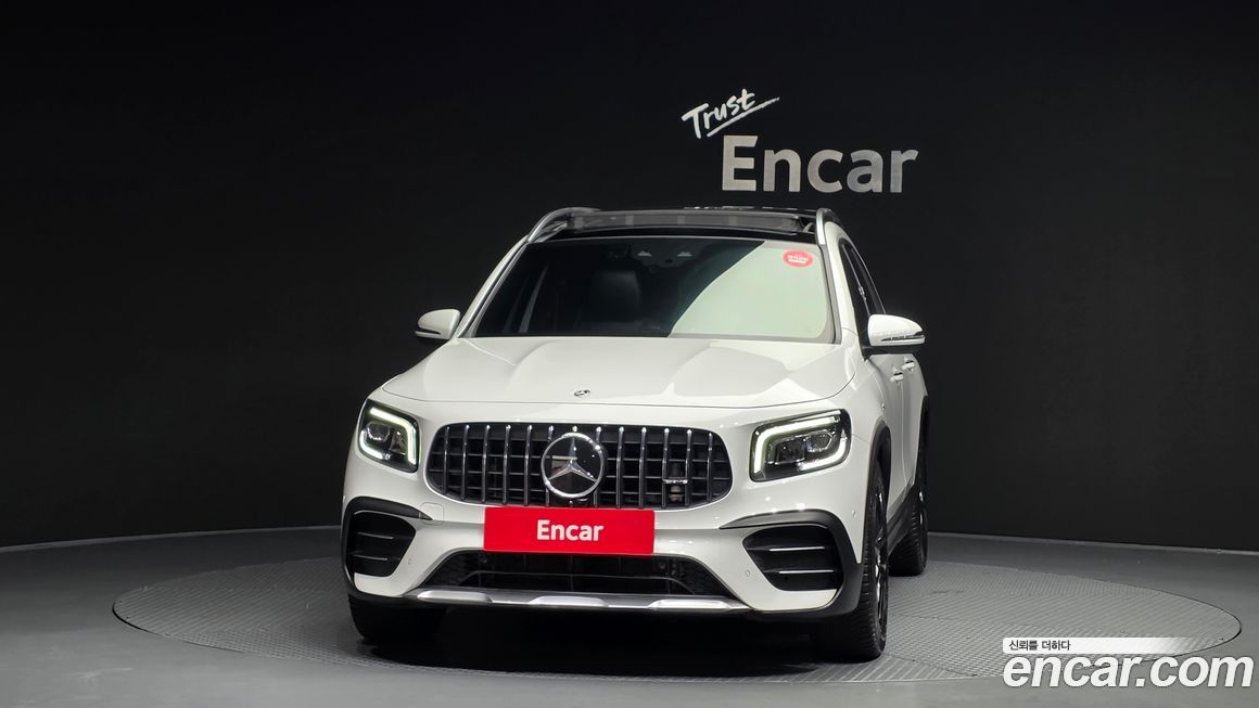 Mercedes-Benz GLB-Class 2021