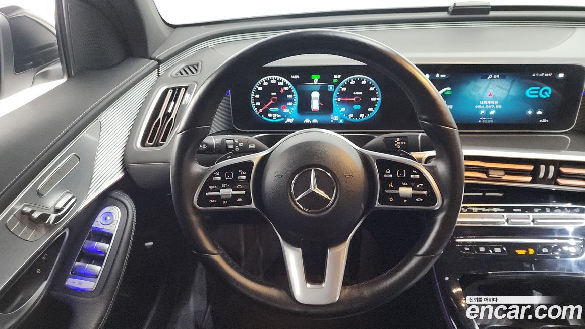 Mercedes-Benz EQC 2020