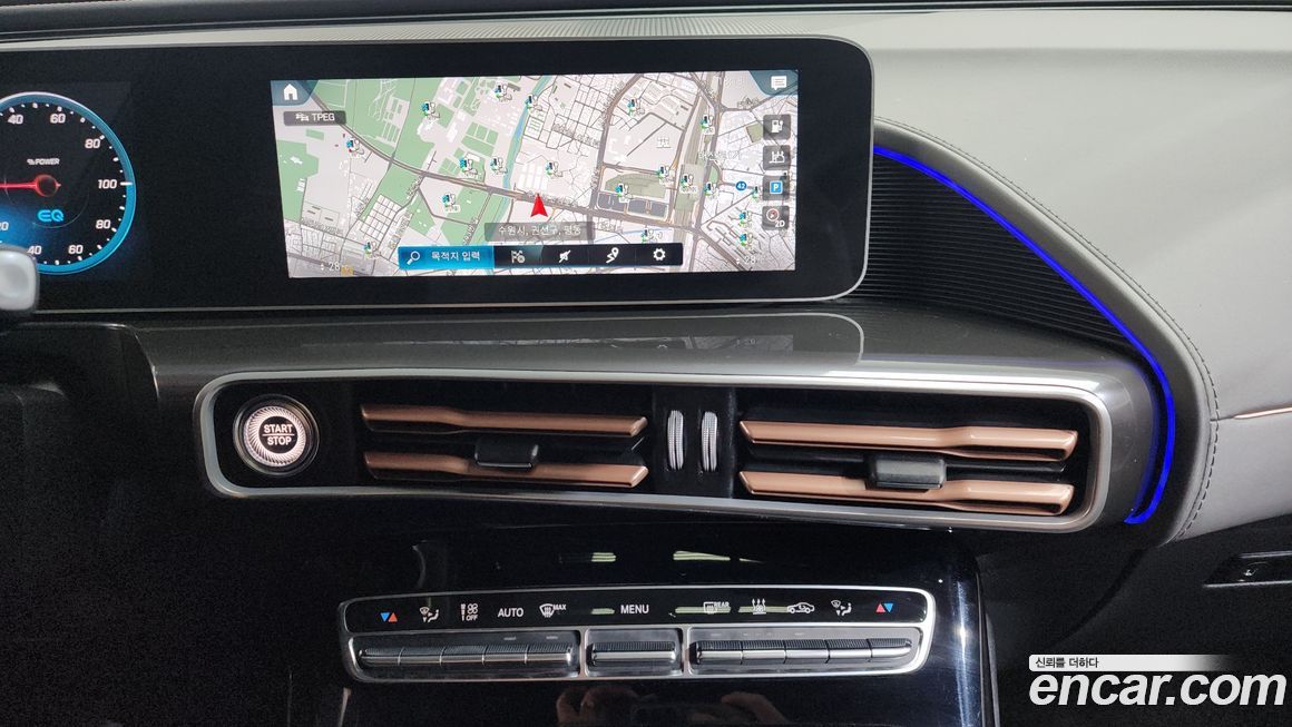 Mercedes-Benz EQC 2020