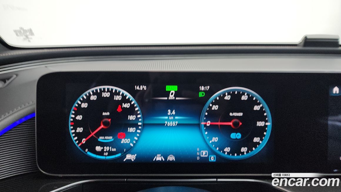 Mercedes-Benz EQC 2020