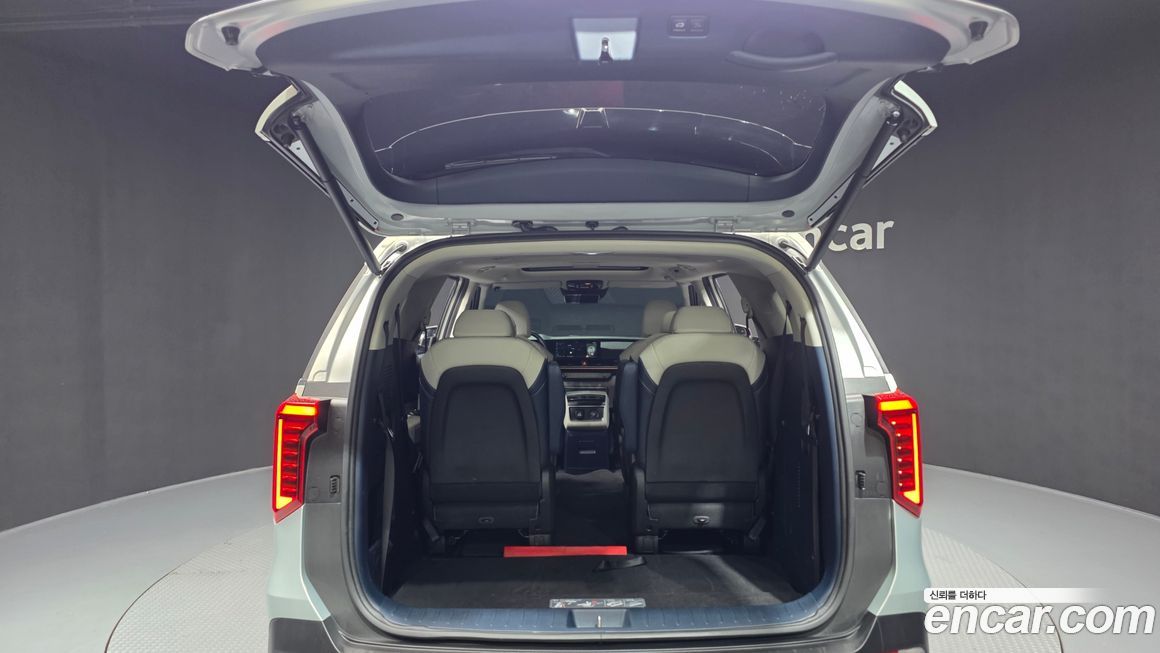 Kia Canival 2024