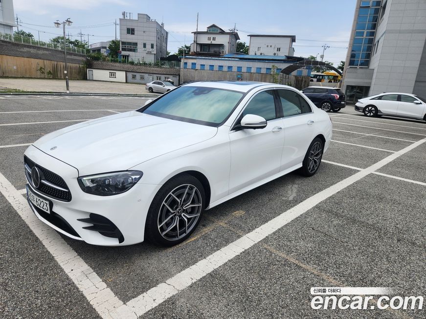 Mercedes-Benz E-Class 2023