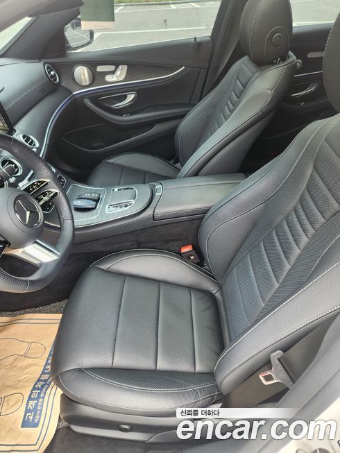 Mercedes-Benz E-Class 2023