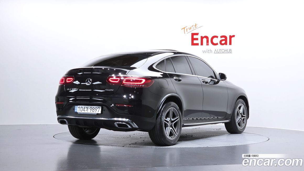 Mercedes-Benz GLC-Class 2021