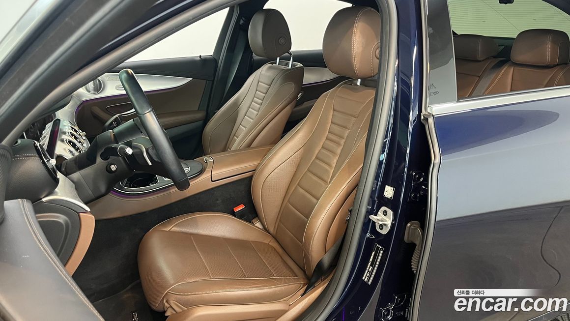 Mercedes-Benz E-Class 2021