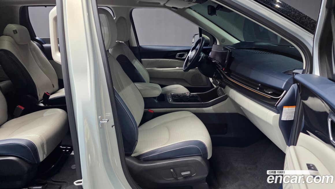 Kia Canival 2024