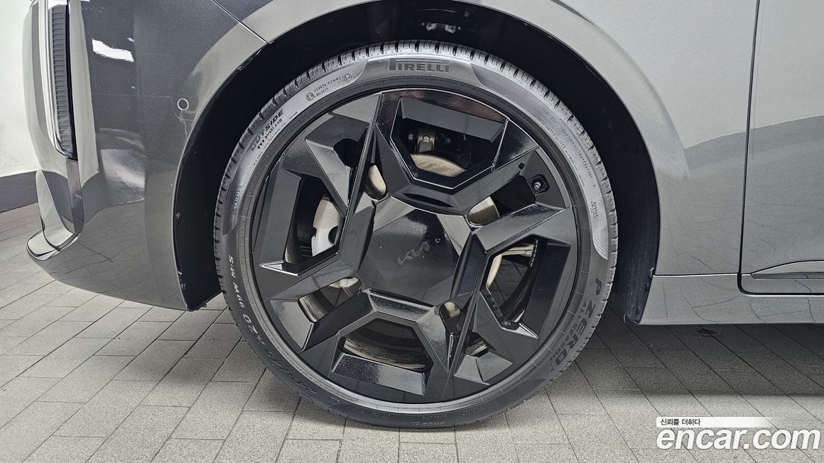 Kia K8 2025