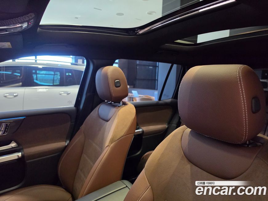 Mercedes-Benz GLB-Class 2026