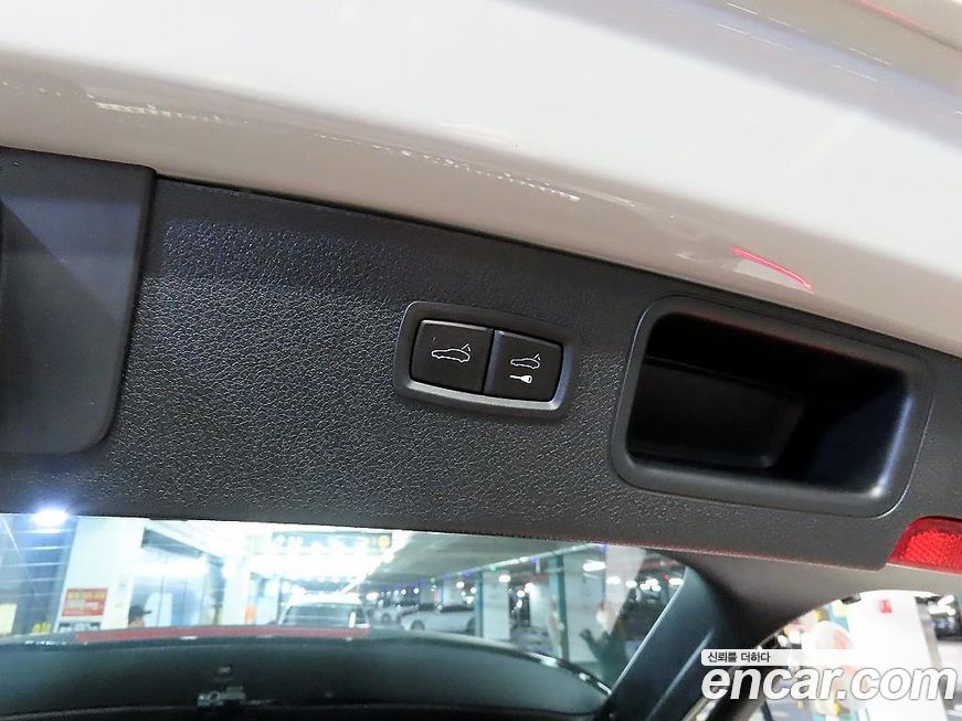 Porsche Macan 2020