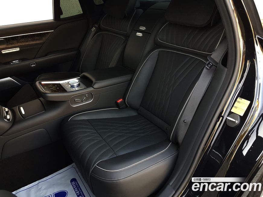 Genesis G90 2024