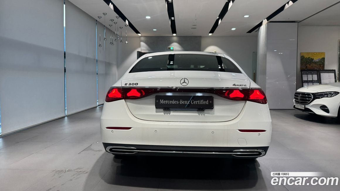 Mercedes-Benz E-Class 2025