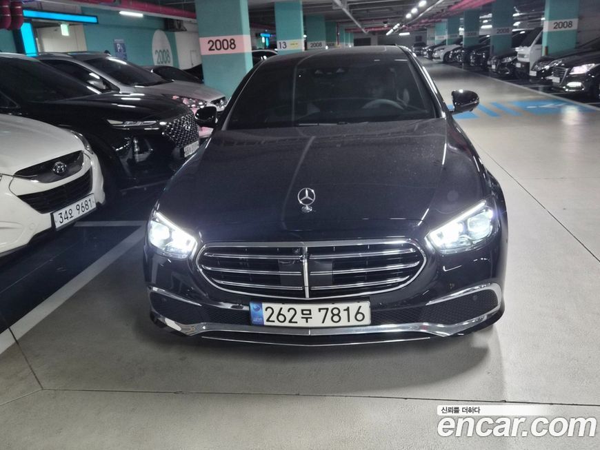 Mercedes-Benz E-Class 2023