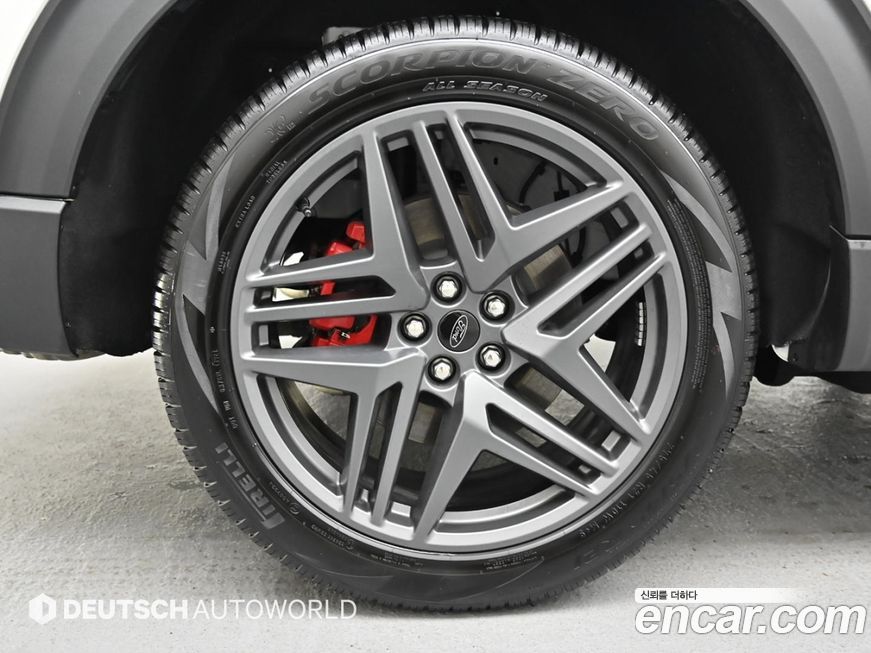 Ford Explorer 2025