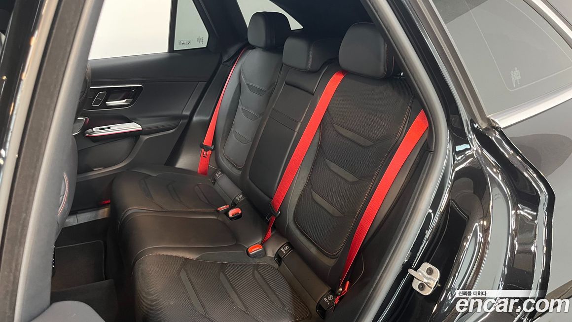 Mercedes-Benz GLC-Class 2024