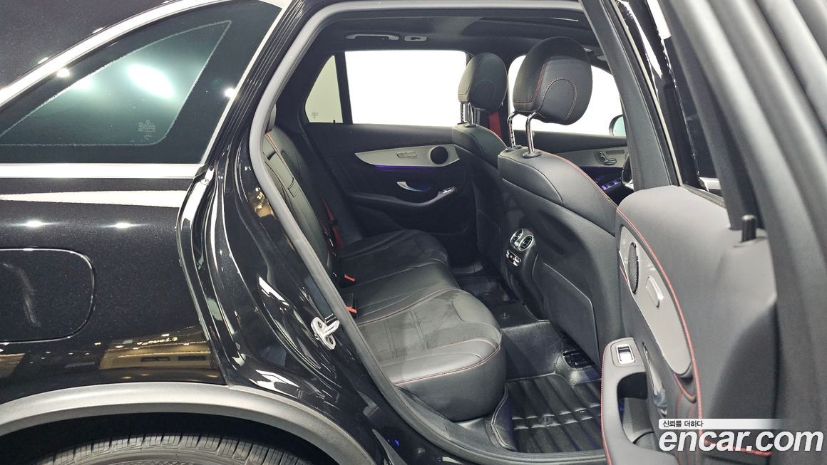 Mercedes-Benz GLC-Class 2022