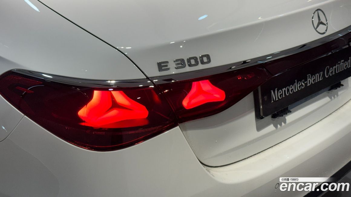 Mercedes-Benz E-Class 2025