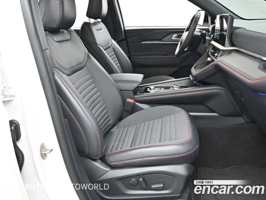 Ford Explorer 2025