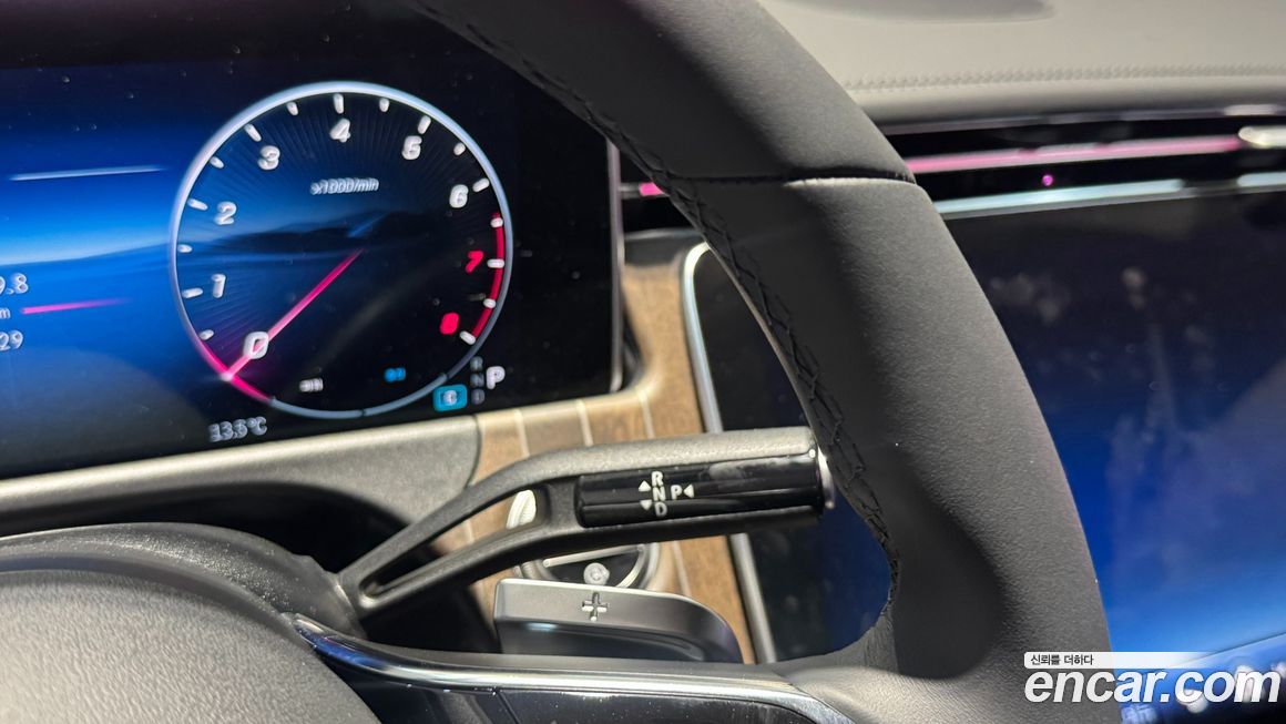 Mercedes-Benz E-Class 2025