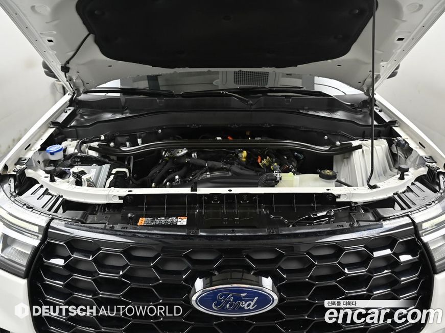 Ford Explorer 2025