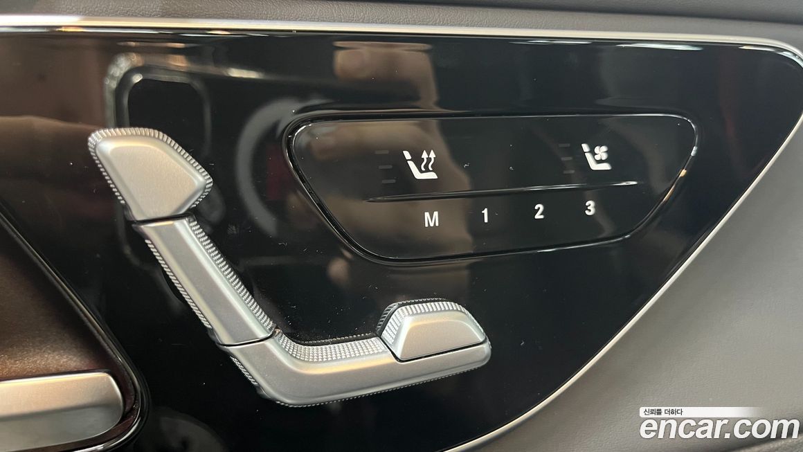 Mercedes-Benz GLC-Class 2024