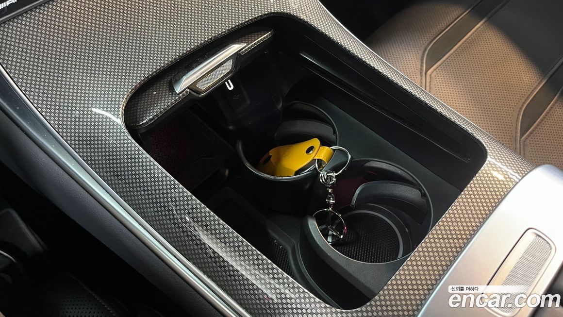 Mercedes-Benz GLC-Class 2024