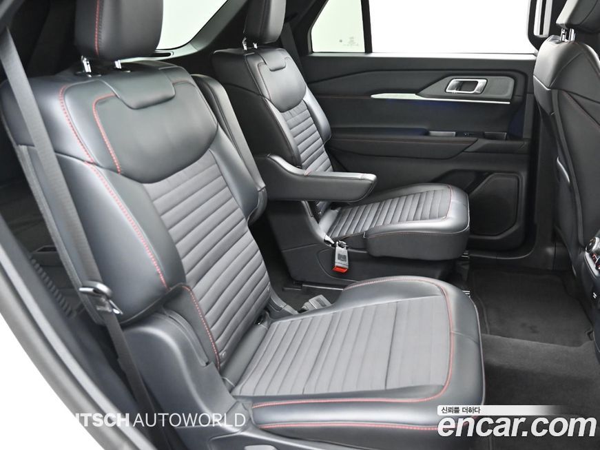 Ford Explorer 2025