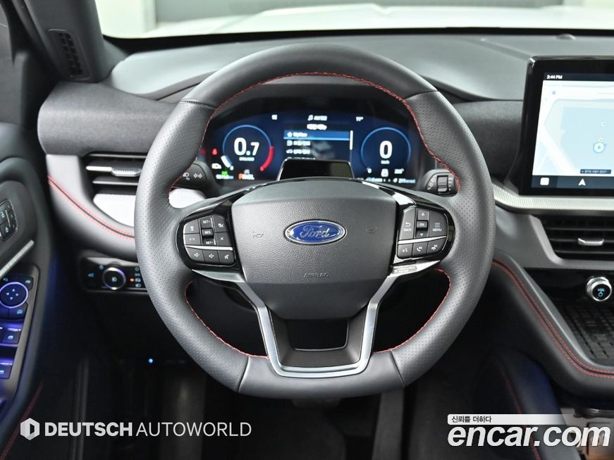 Ford Explorer 2025